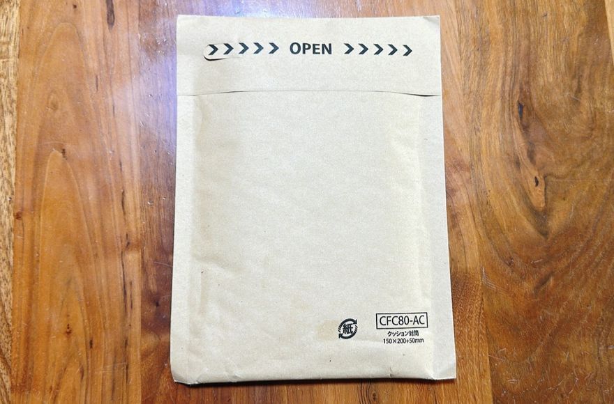 DOPAからネコポスで届いたカードの梱包状態