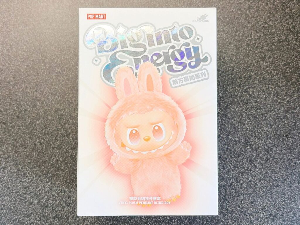 ラブブ正面写真